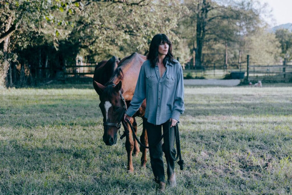 Nicki Bluhm (credit Lauren Massie)